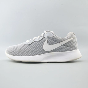 NIKE TANJUN Nike sleek running shoe styles