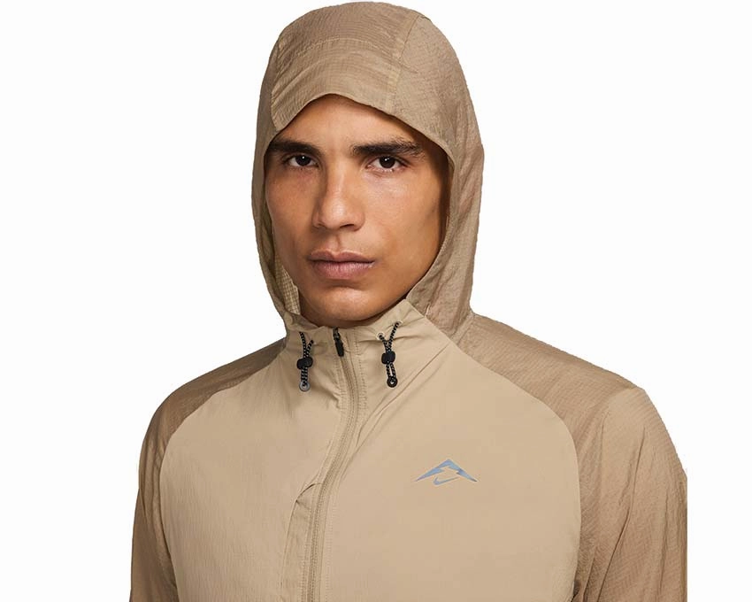 Nike Trail Aireez Jacket Nike retro-inspired sneakers