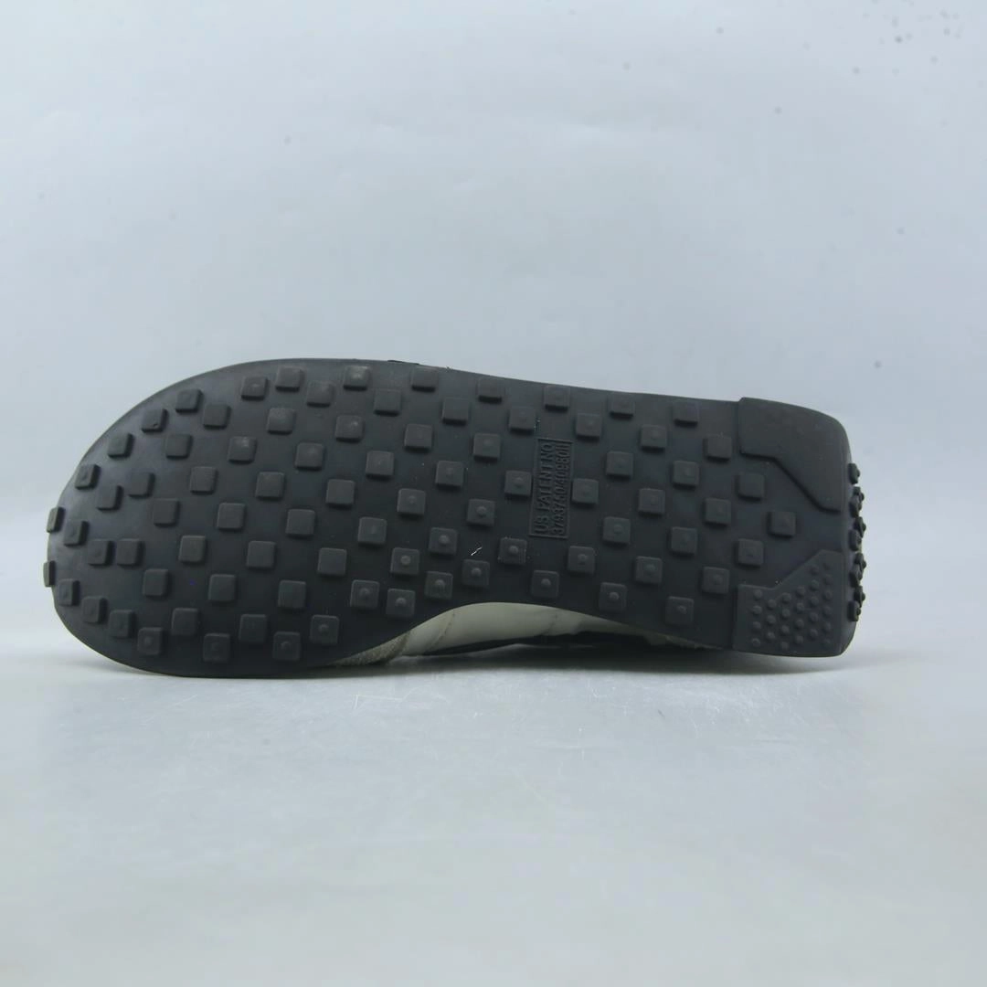 NIKE WAFFLE TRAINER 2 Nike running shoe close-ups
