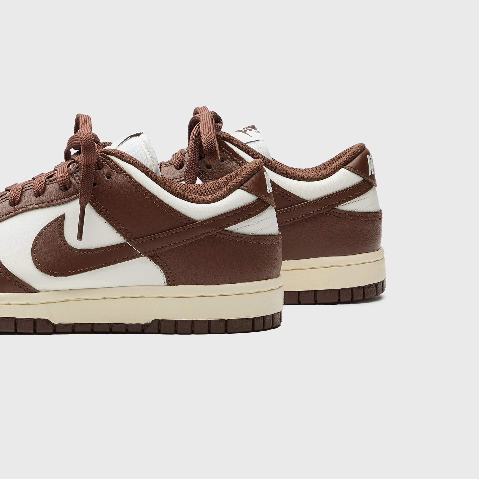 Nike WMNS Dunk Low - Sail / Cacao Wow / Coconut Milk Nike performance sneakers