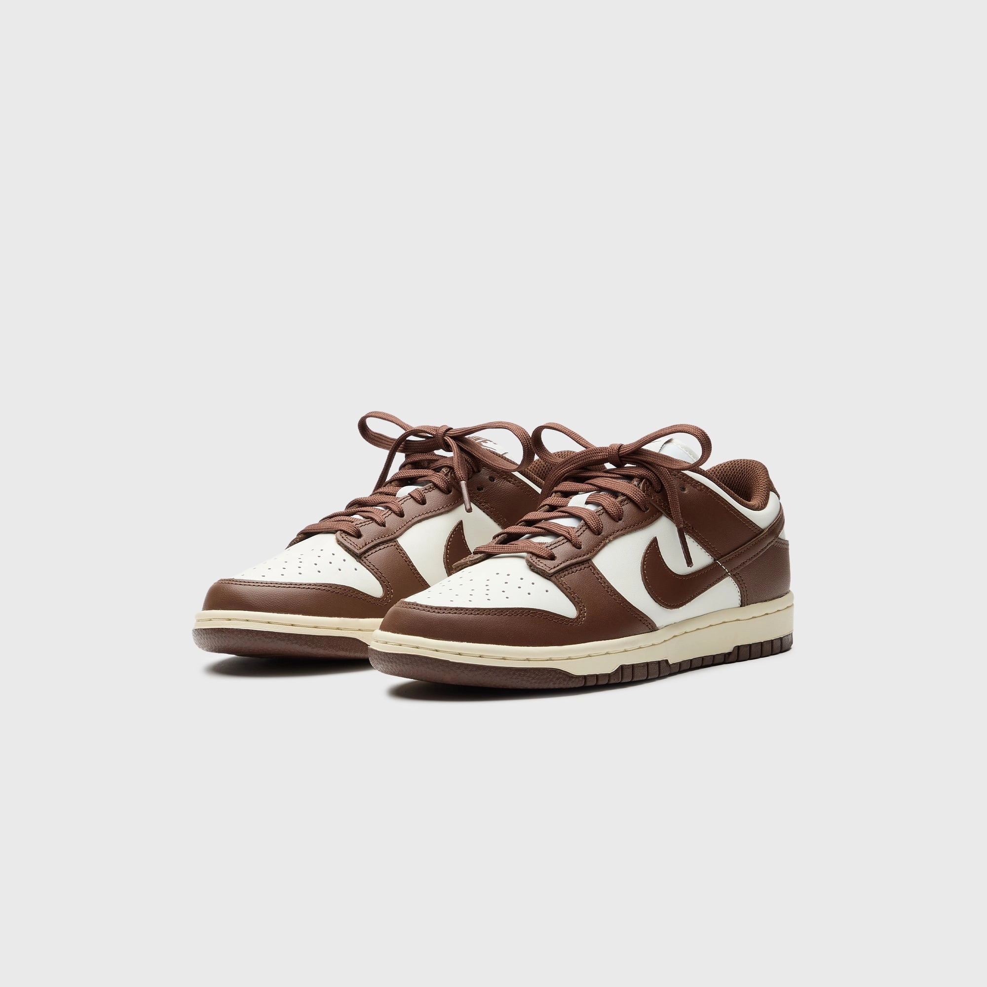 Nike WMNS Dunk Low - Sail / Cacao Wow / Coconut Milk Nike performance sneakers