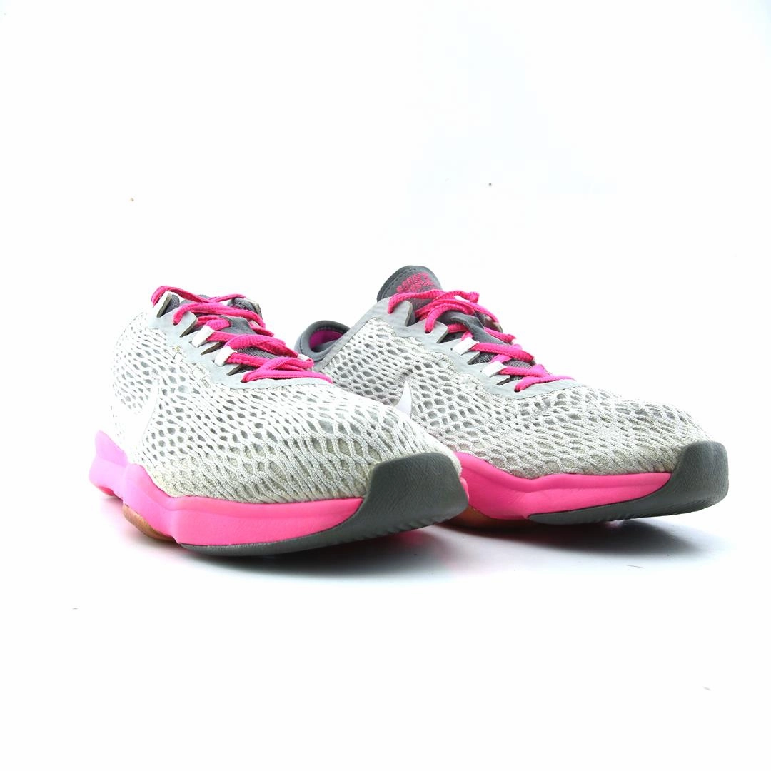 NIKE ZOOM FIT AGILITY sporty Nike shoe designs
