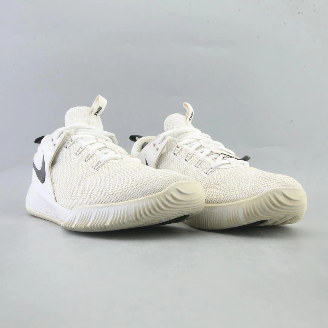 NIKE ZOOM HYPERACE 2 classic Nike shoe photos