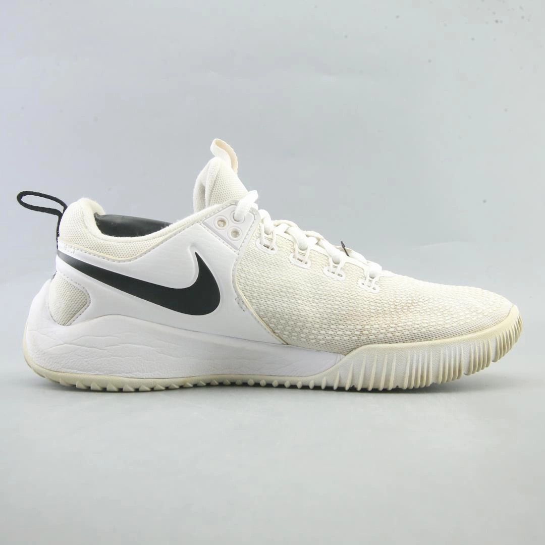 NIKE ZOOM HYPERACE 2 classic Nike shoe photos