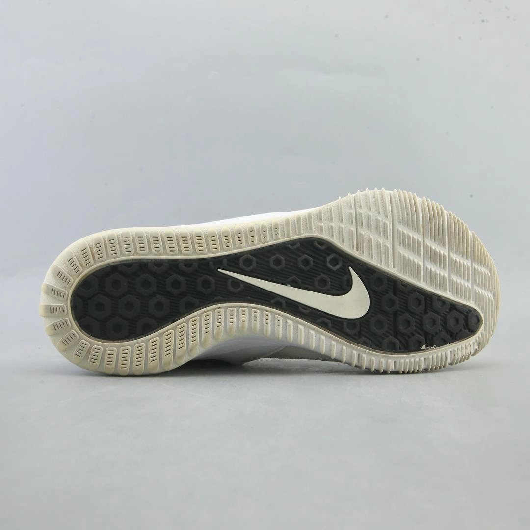 NIKE ZOOM HYPERACE 2 classic Nike shoe photos