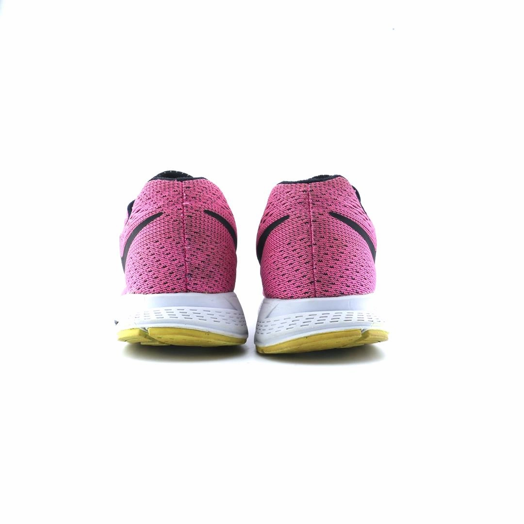 NIKE ZOOM PEGASUS 32 Nike athletic footwear visuals