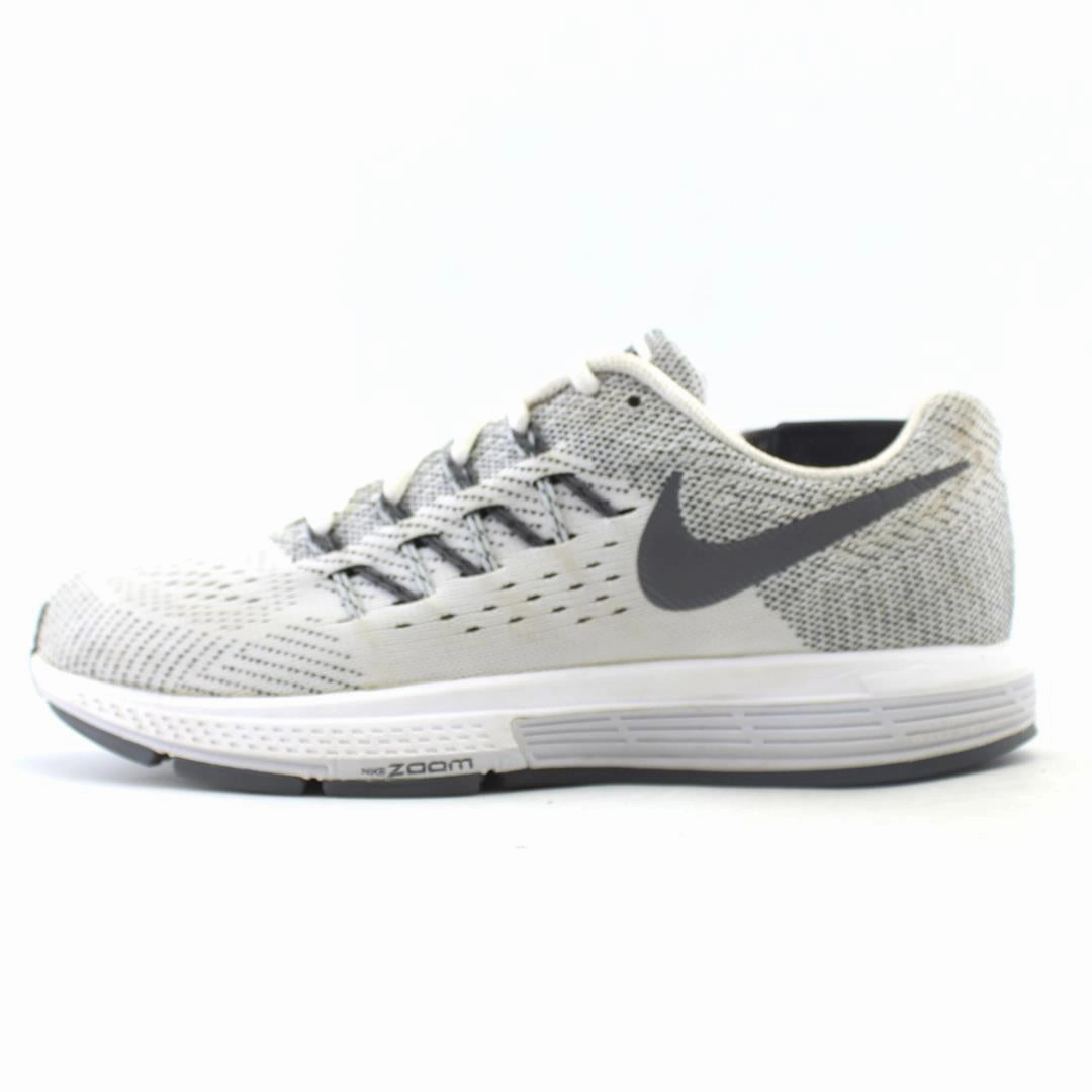 NIKE ZOOM VOMERO 10 Nike iconic sport shoe silhouettes