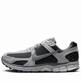 Nike Zoom Vomero 5 - Dark Smoke Grey/Smoke Grey Nike premium shoe collections
