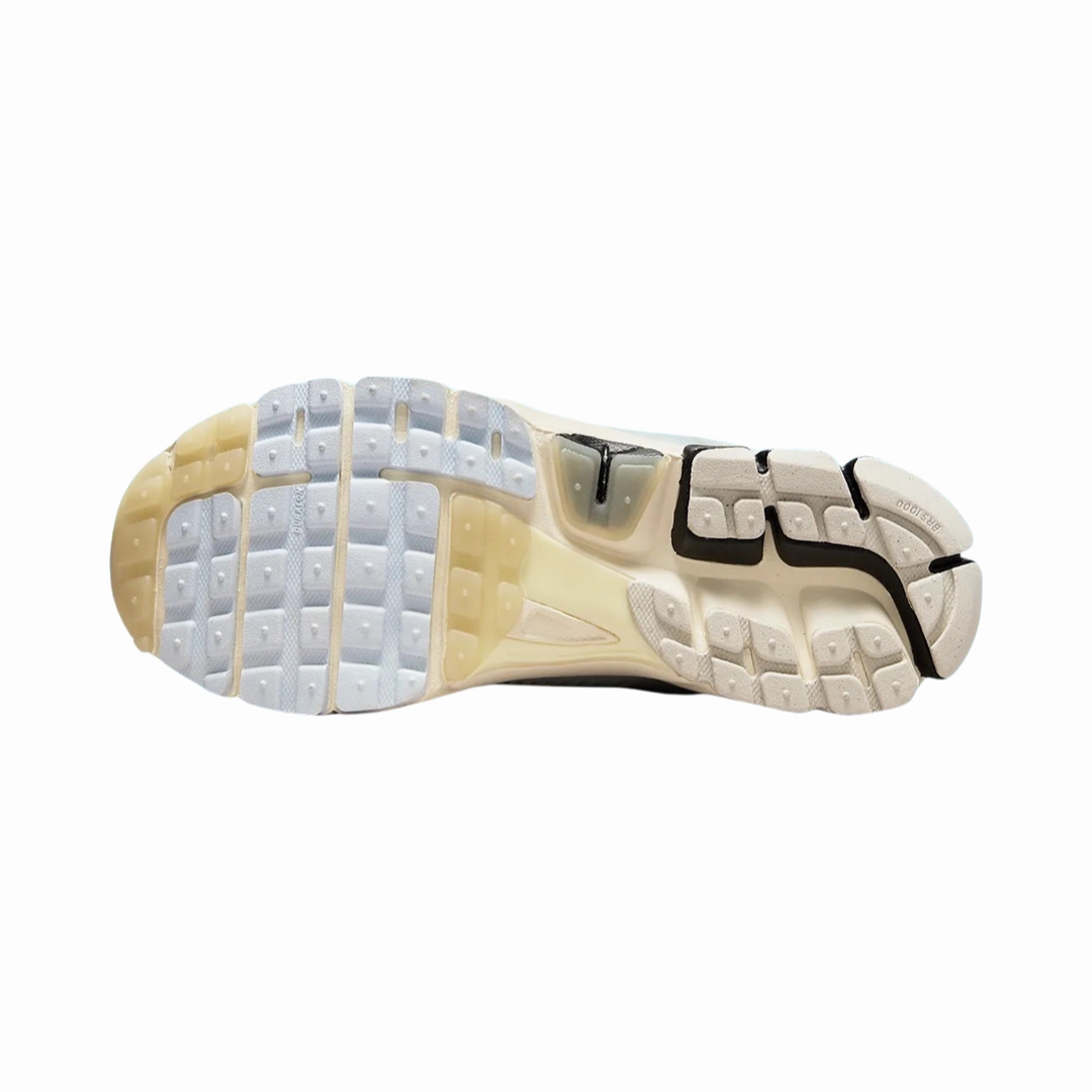 Nike Zoom Vomero 5 Supersonic Light Bone Black Street Shoes