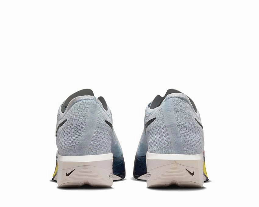 Nike ZoomX Vaporfly Next 3% FK Nike retro-inspired sneakers