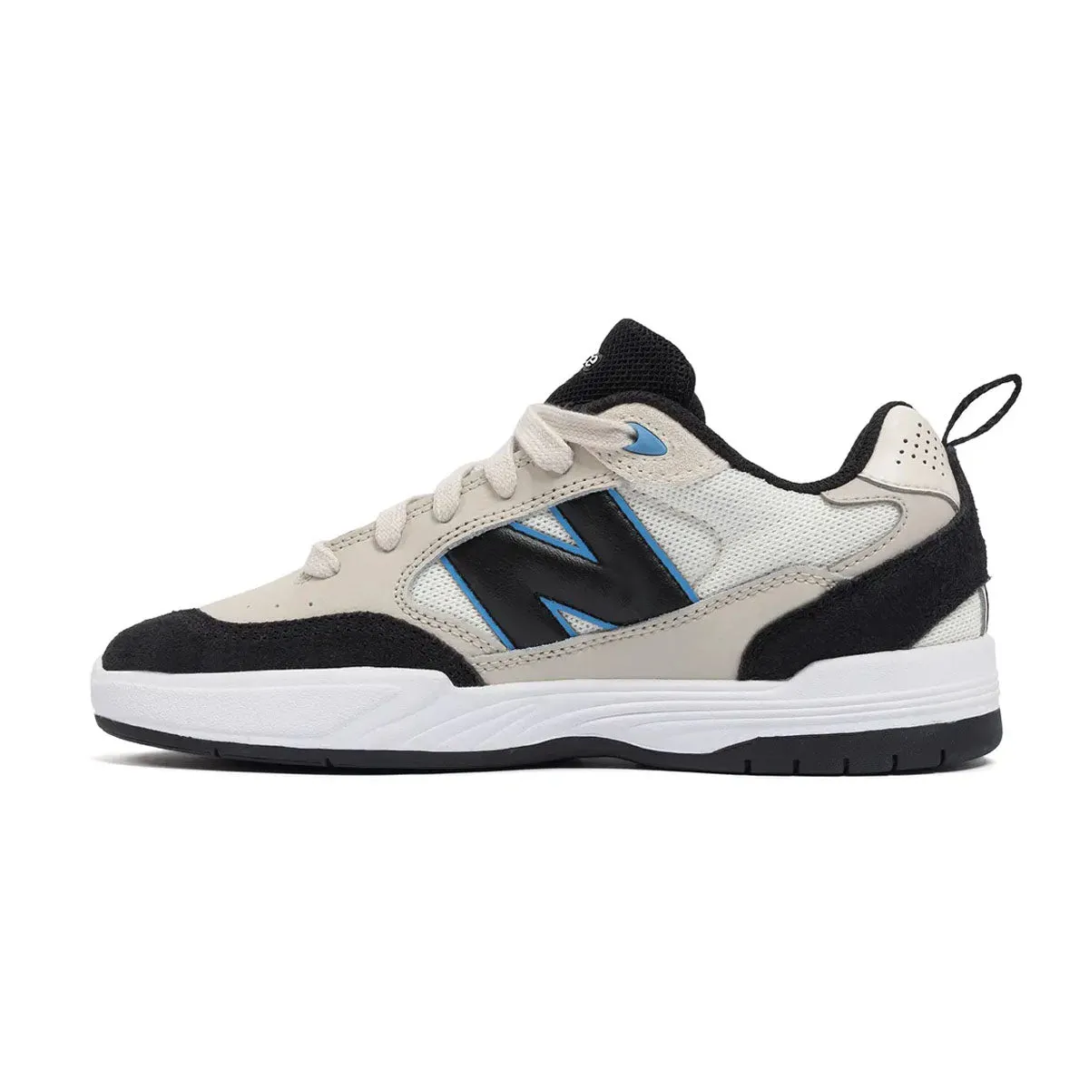 Numeric 808 'Beige' New Balance sneaker close-ups