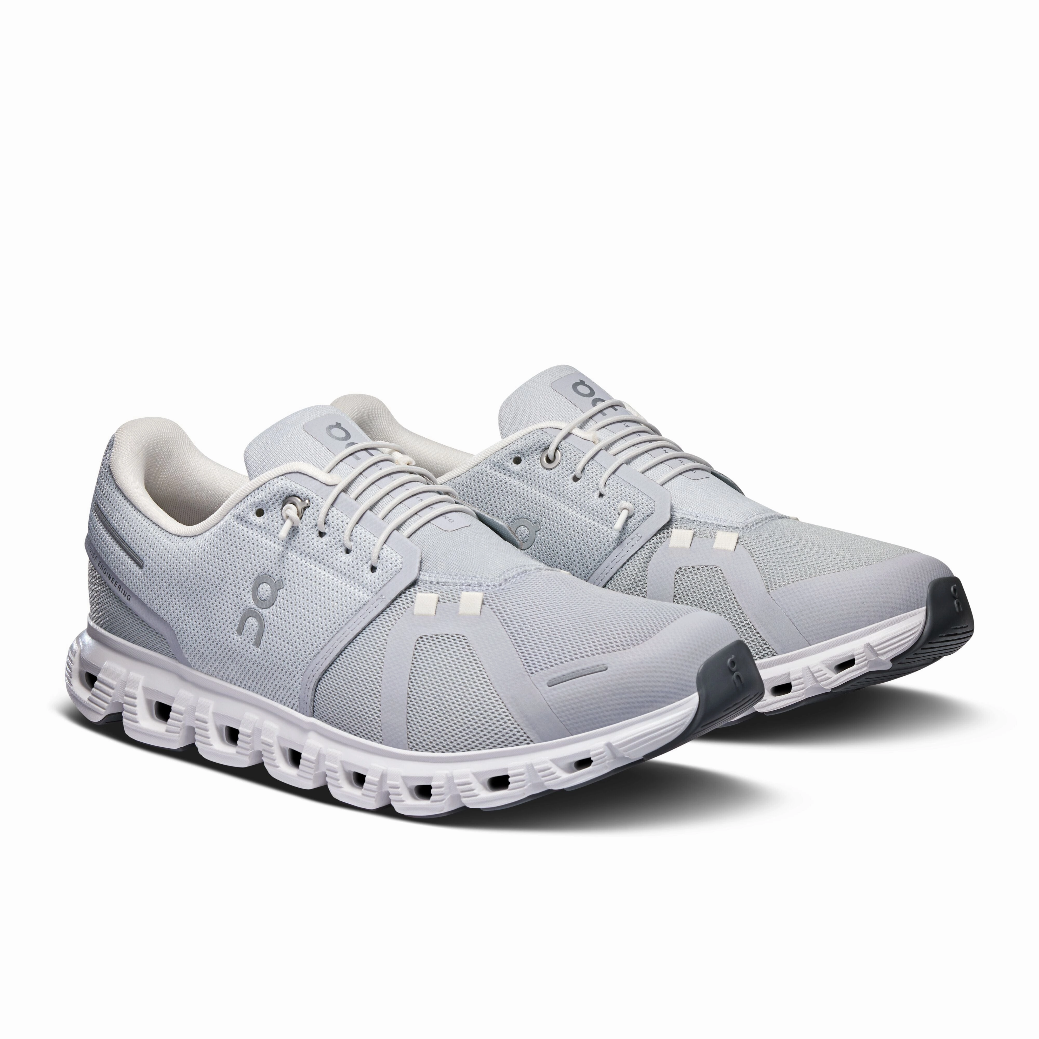 ON RUNNING CLOUD 6 MEN'S On Running performance-focused footwear