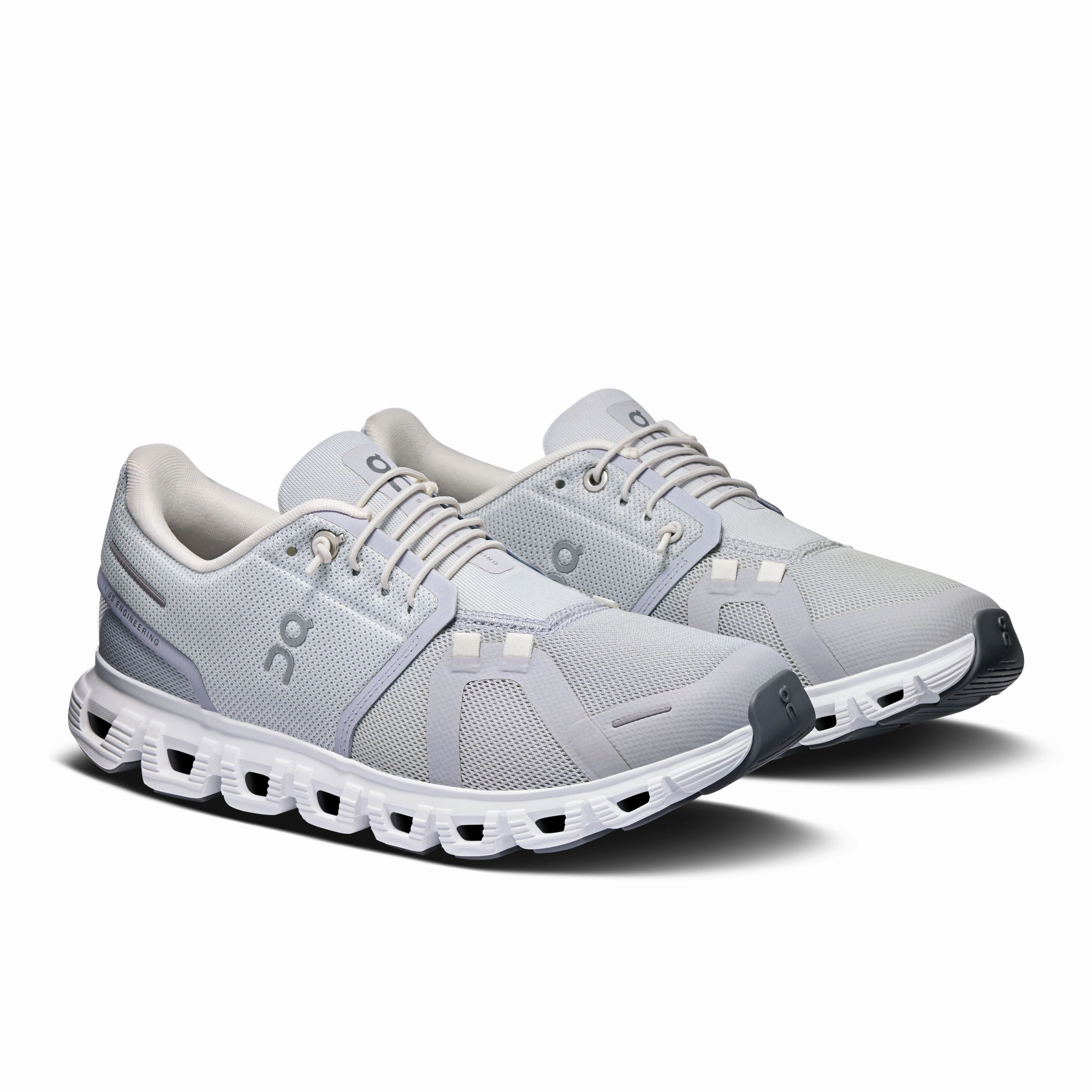 ON RUNNING CLOUD 6 WOMEN'S On Running performance-focused footwear