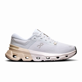 ON RUNNING CLOUDFLYER 5 WOMEN'S On Running shoes for smooth transitions