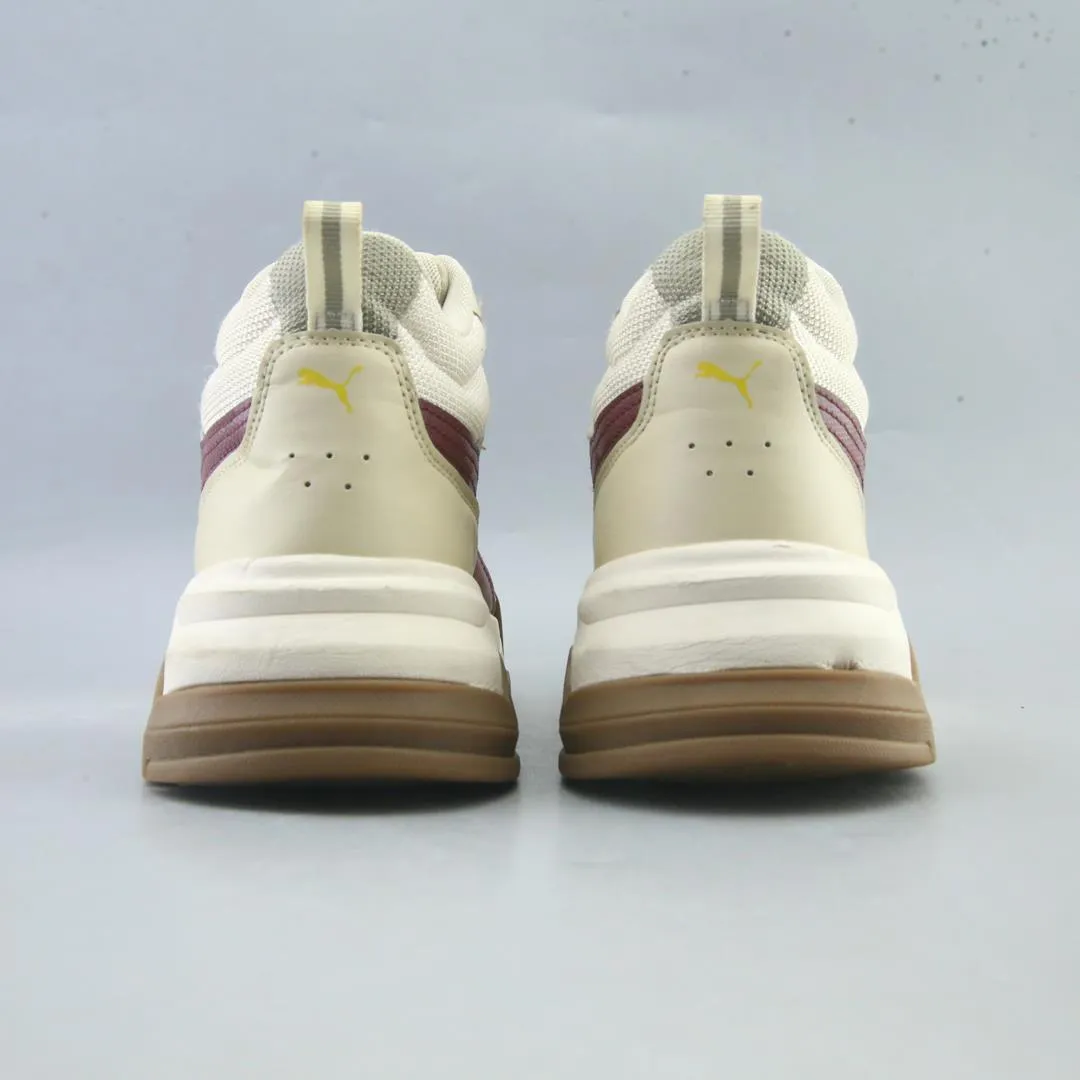 PUMA CASSIA Puma sporty sneaker designs