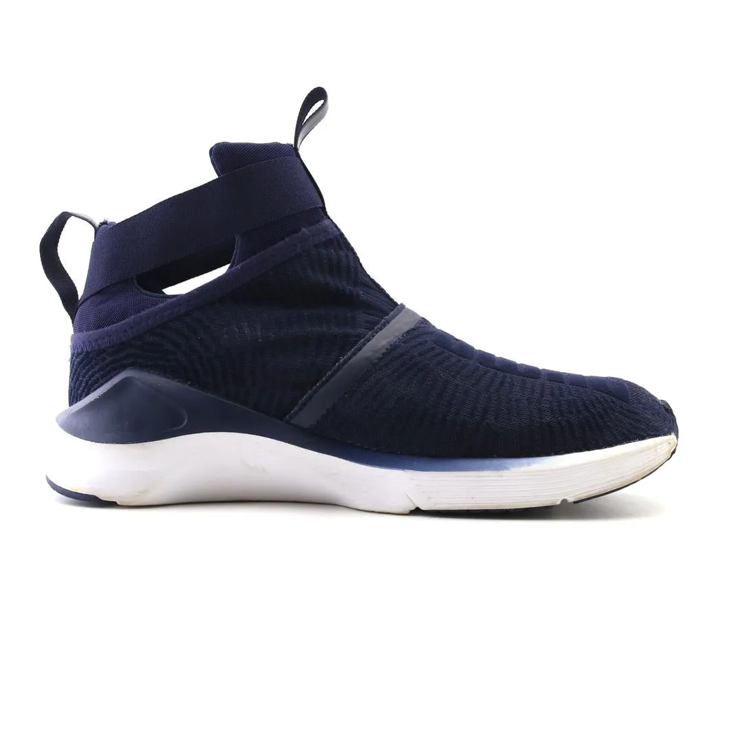 PUMA FIERCE STRAP SWAN Puma signature shoe pictures