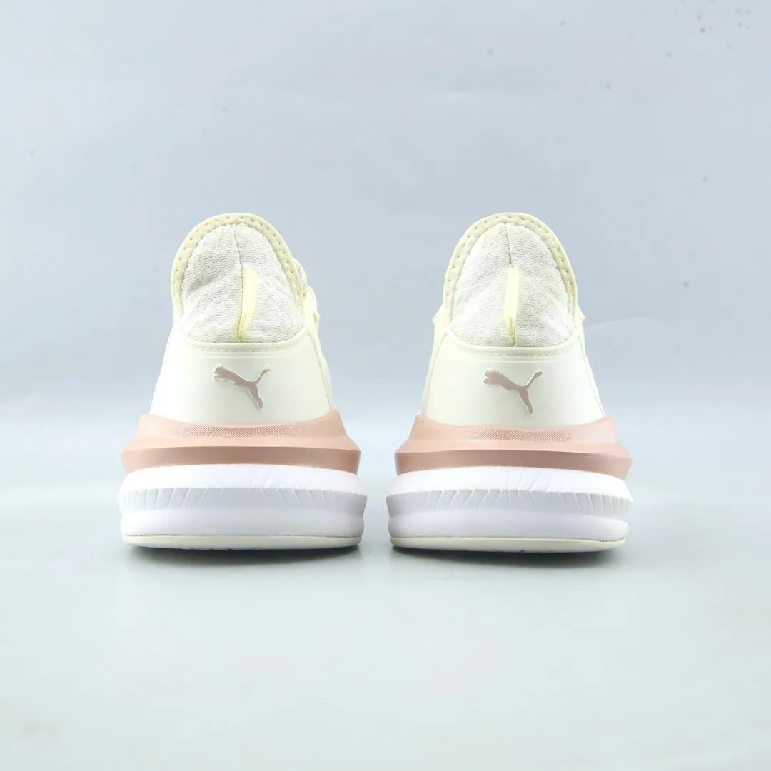 PUMA PLATINUM METALLIC Puma sporty sneaker designs