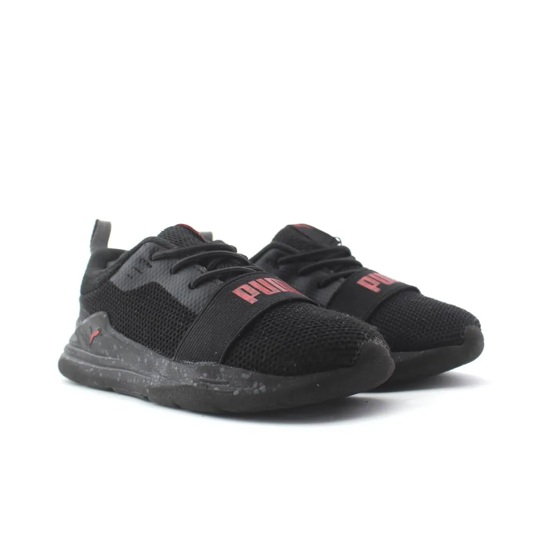 PUMA . Puma sporty sneaker designs