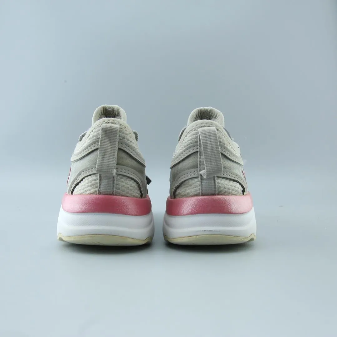 PUMA SOFTRIDE SOPHIA Puma sporty sneaker designs