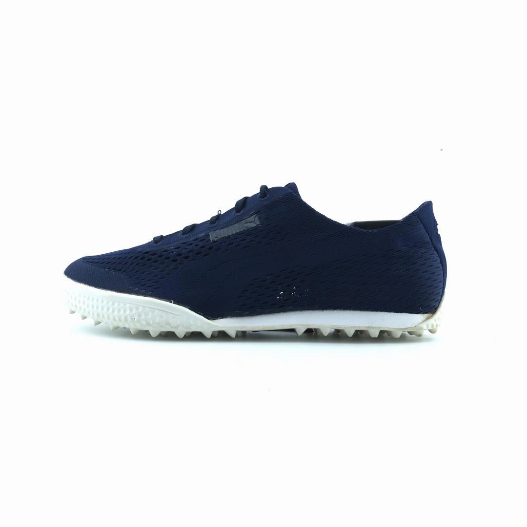 PUMA . Puma sporty athletic sneaker designs