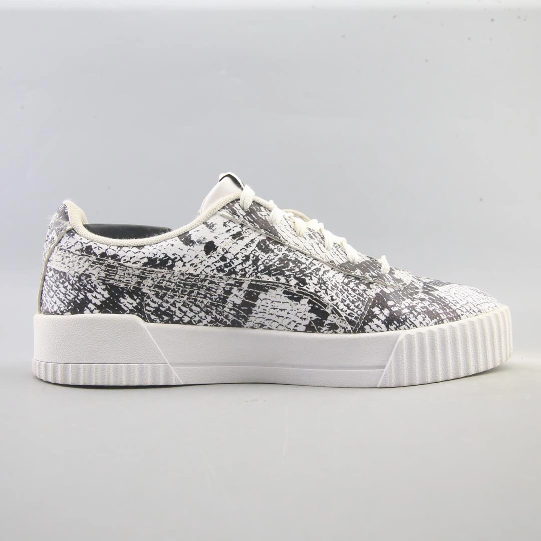 PUMA CARINA Puma signature shoe pictures