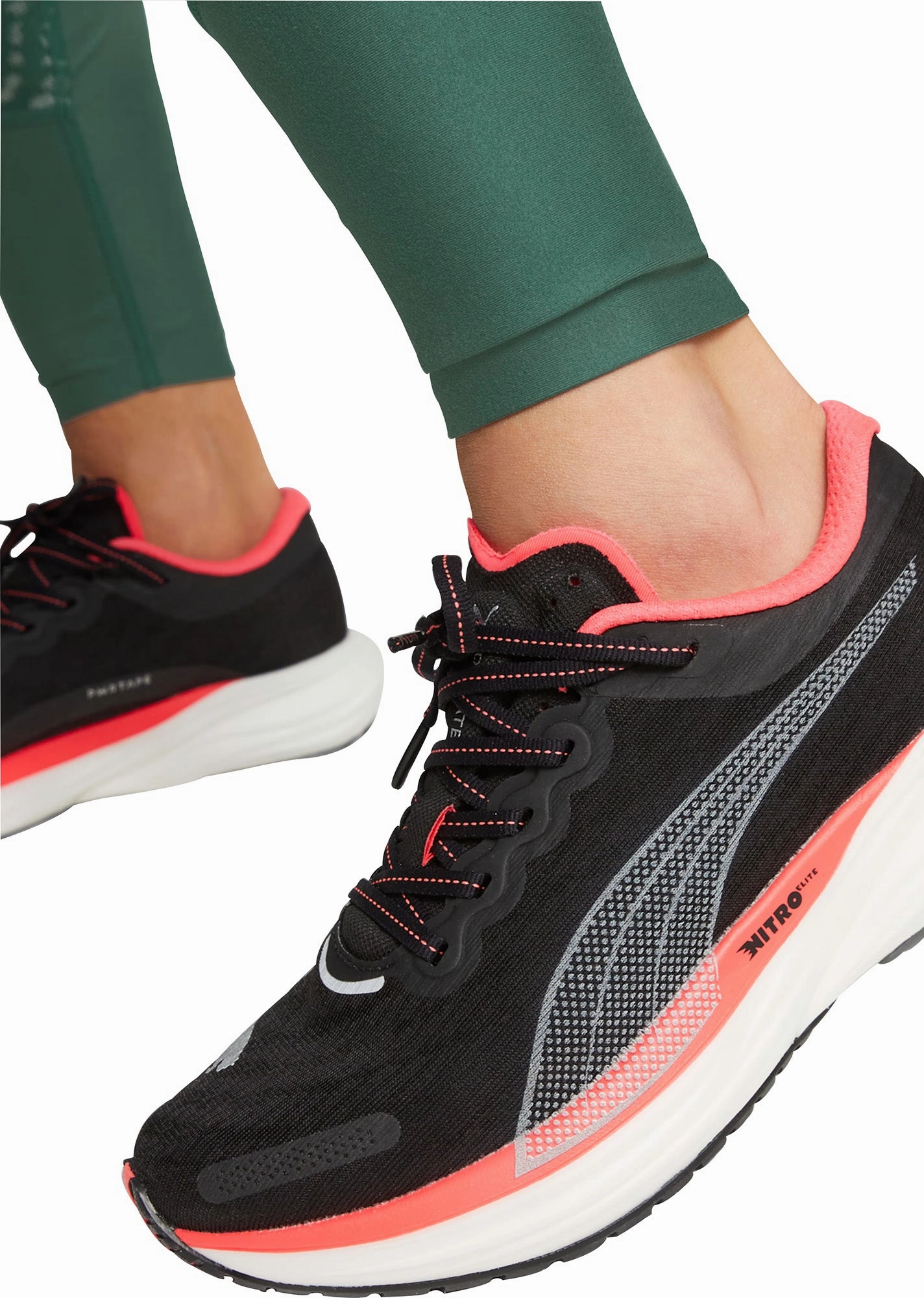 Puma Deviate Nitro 2 Womens Running Shoes - Black Cozy Footwear