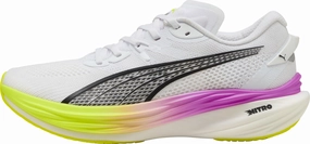 Puma Deviate Nitro 3 Mens Running Shoes - White Puma sport shoes with bold branding