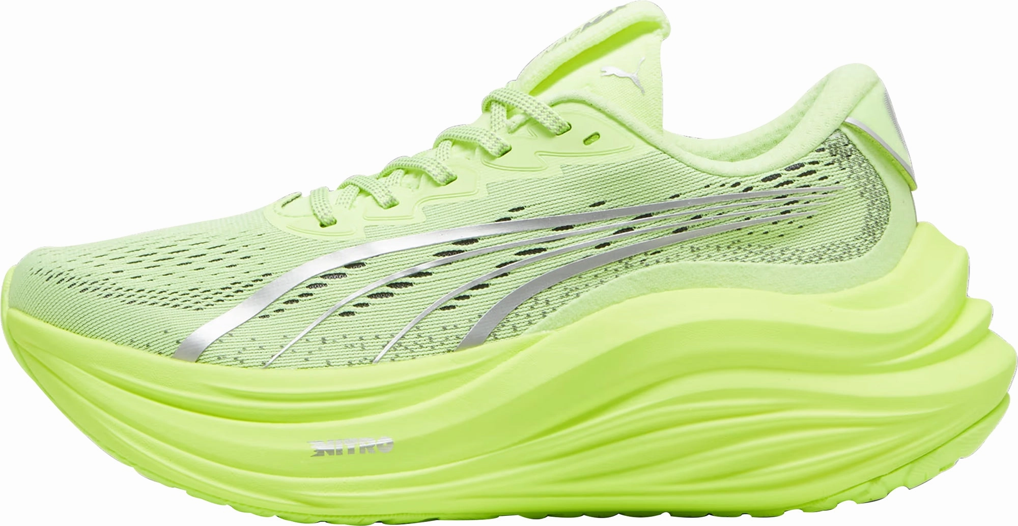 Puma MagMax Nitro Womens Running Shoes - Green Puma sport shoes with bold branding