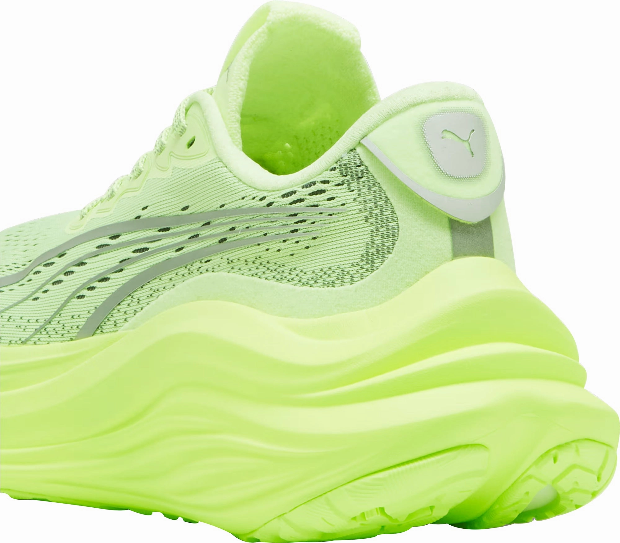 Puma MagMax Nitro Womens Running Shoes - Green Cozy Footwear