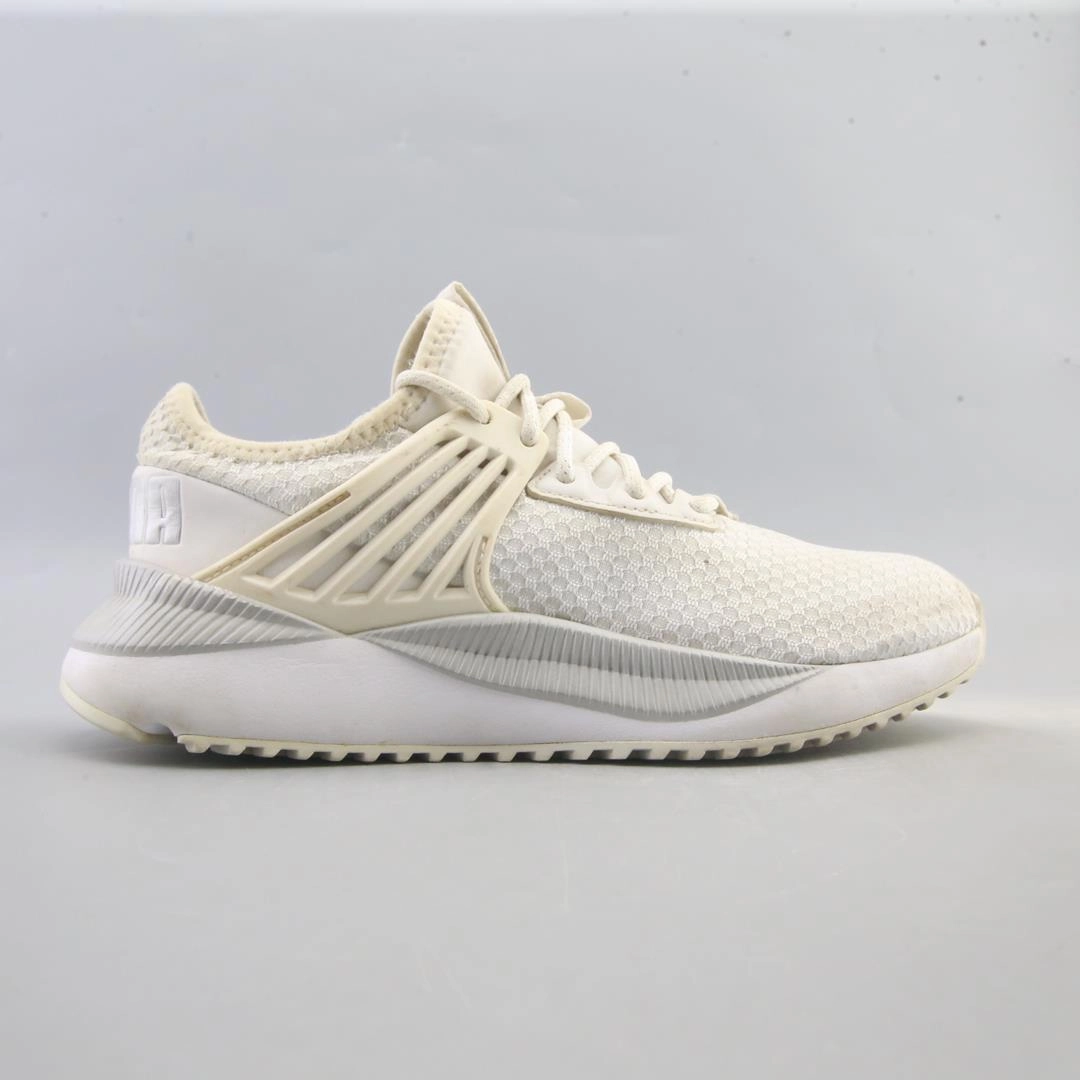 PUMA PACER FUTURE Puma signature shoe pictures