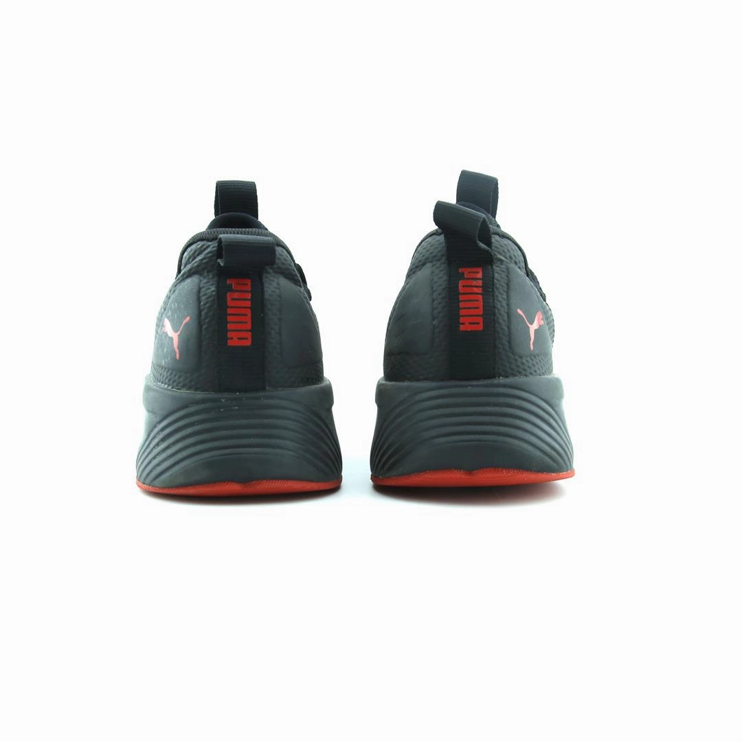 PUMA RETALIATE Puma sporty sneaker designs