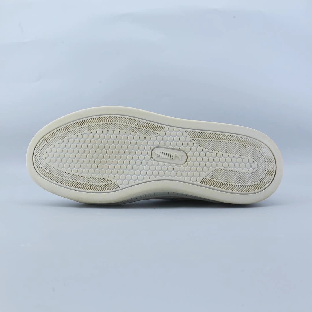 PUMA  SMASH PLATFORM V3 Puma sporty sneaker designs