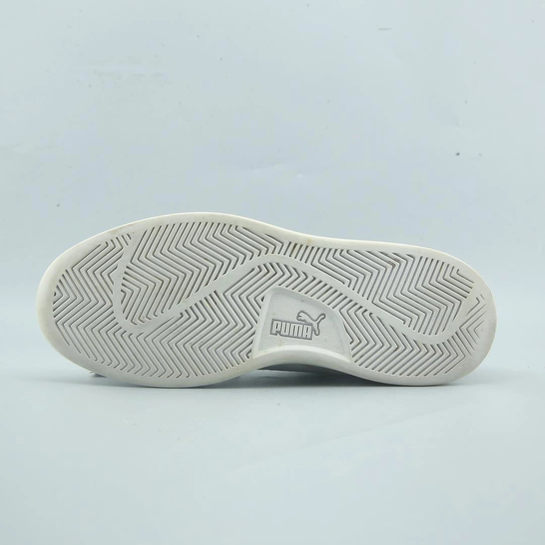 PUMA SMASH V2 LEATHER Puma sporty sneaker designs