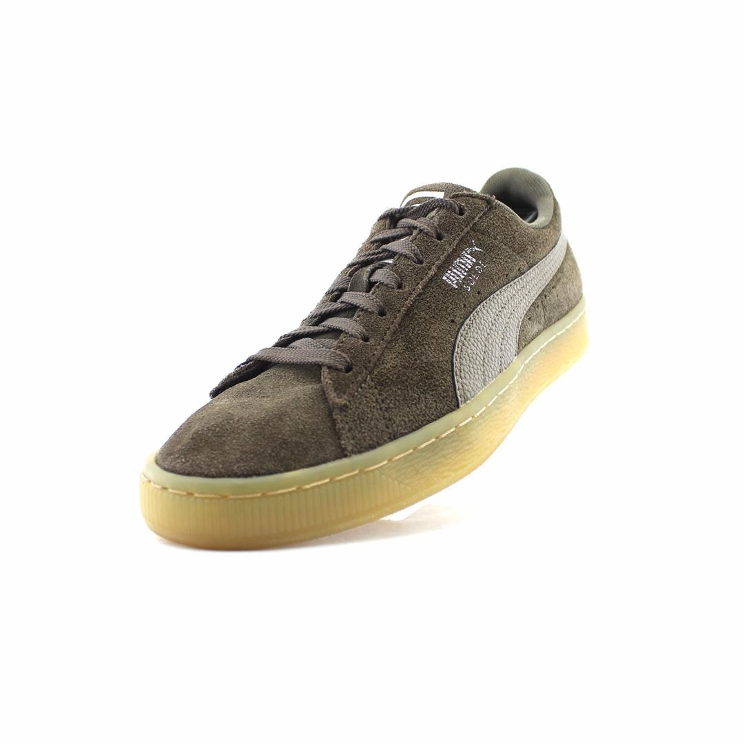 PUMA SUEDE CLASSIC XXI Puma signature shoe pictures