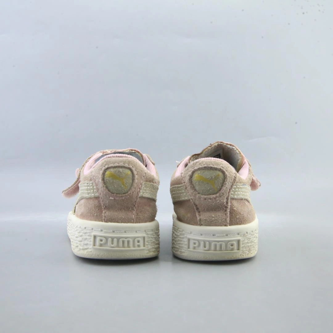 PUMA SUEDE Puma signature shoe pictures