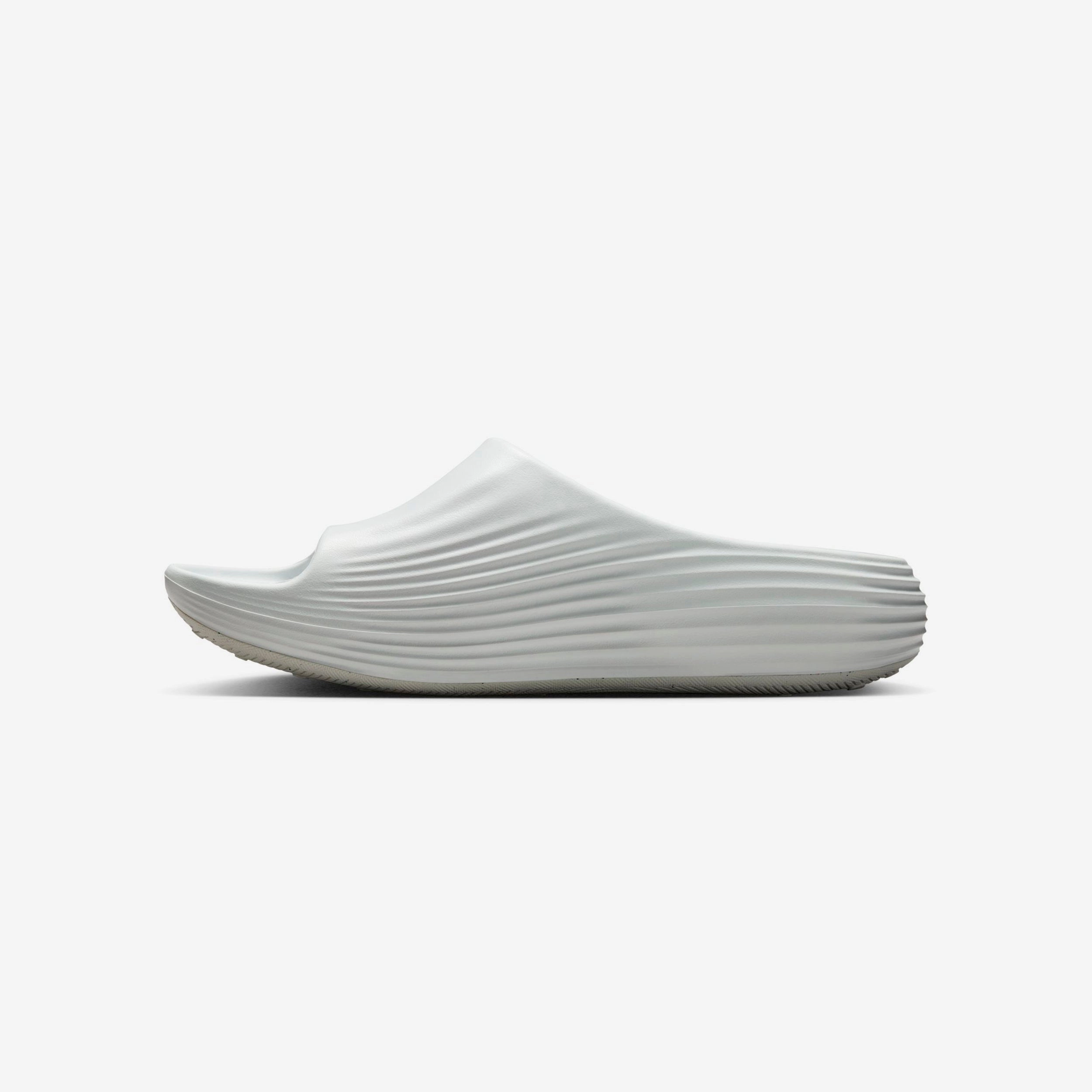 Reactx Rejuven8 Slide Nike casual lifestyle sneakers