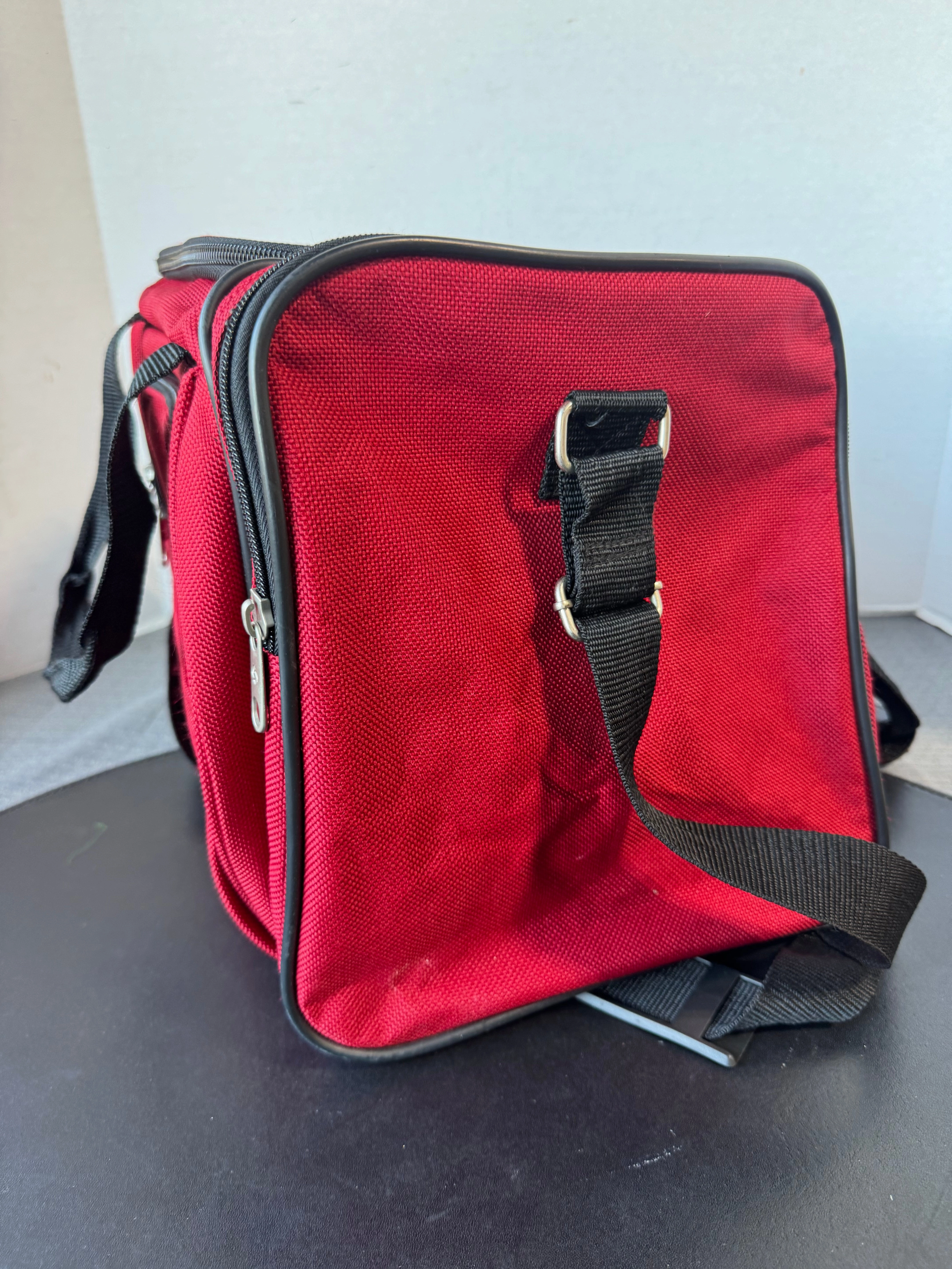 Red Samsonite 1919 Over the Shoulder Travel Bag