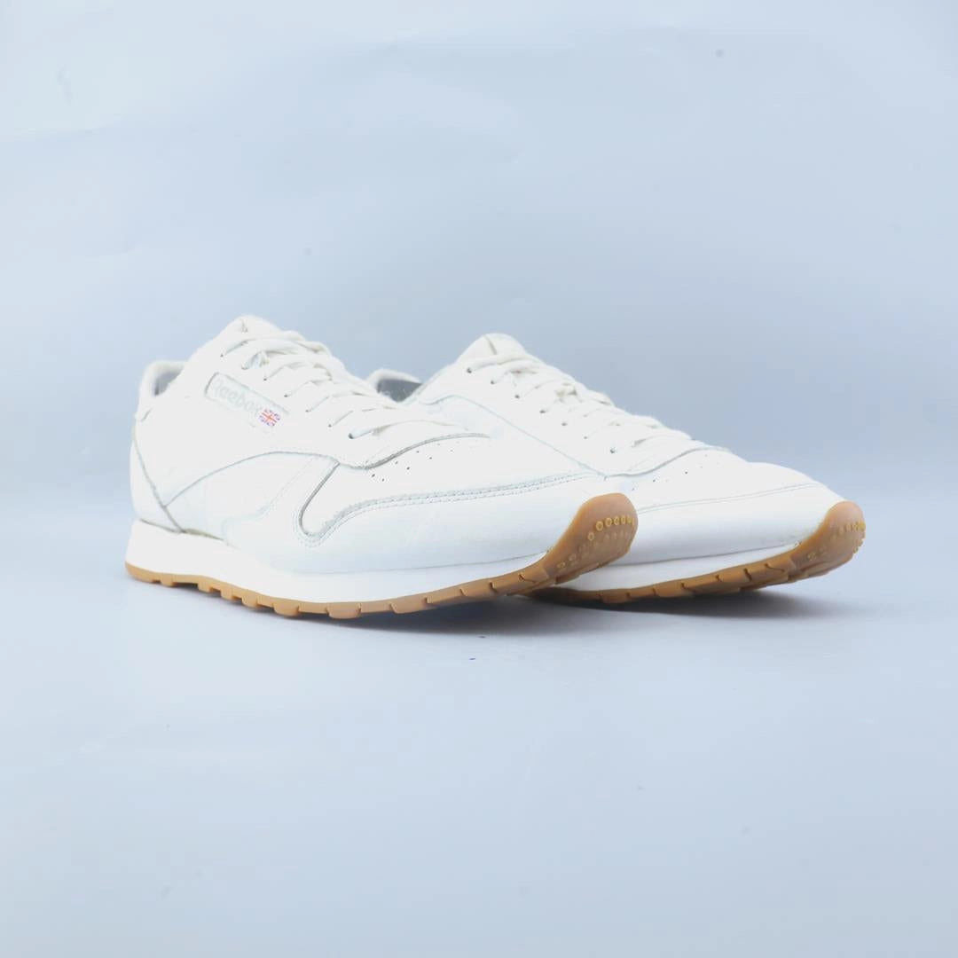 REEBOK CLASSIC LEATHER Reebok classic shoe shots