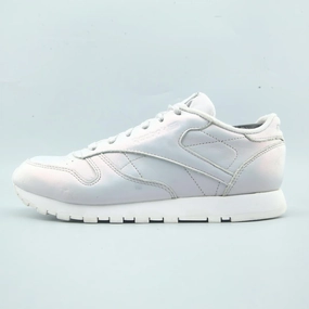 REEBOK CLASSIC LEATHER Reebok classic athletic shoes