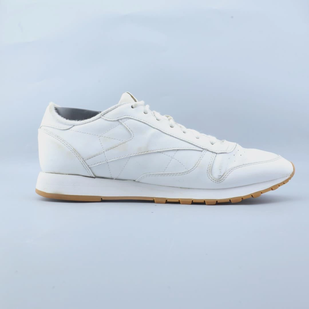 REEBOK CLASSIC LEATHER Reebok classic shoe shots