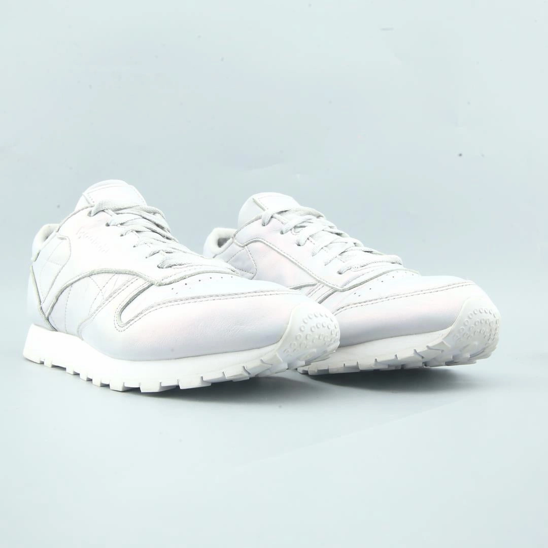 REEBOK CLASSIC LEATHER Reebok classic shoe shots