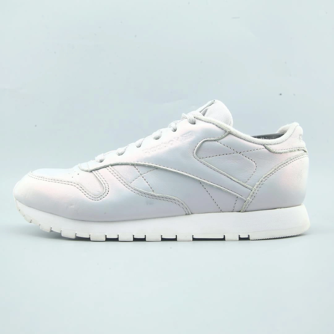 REEBOK CLASSIC LEATHER Reebok classic athletic shoes