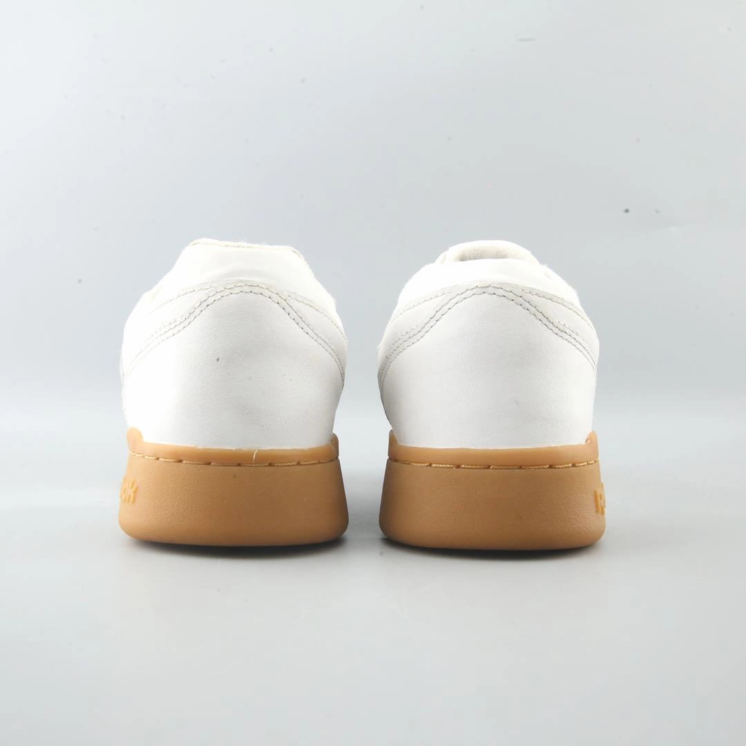 REEBOK CLASSIC Reebok classic shoe shots