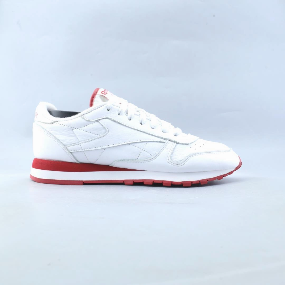 REEBOK CLASSIC Reebok classic shoe shots
