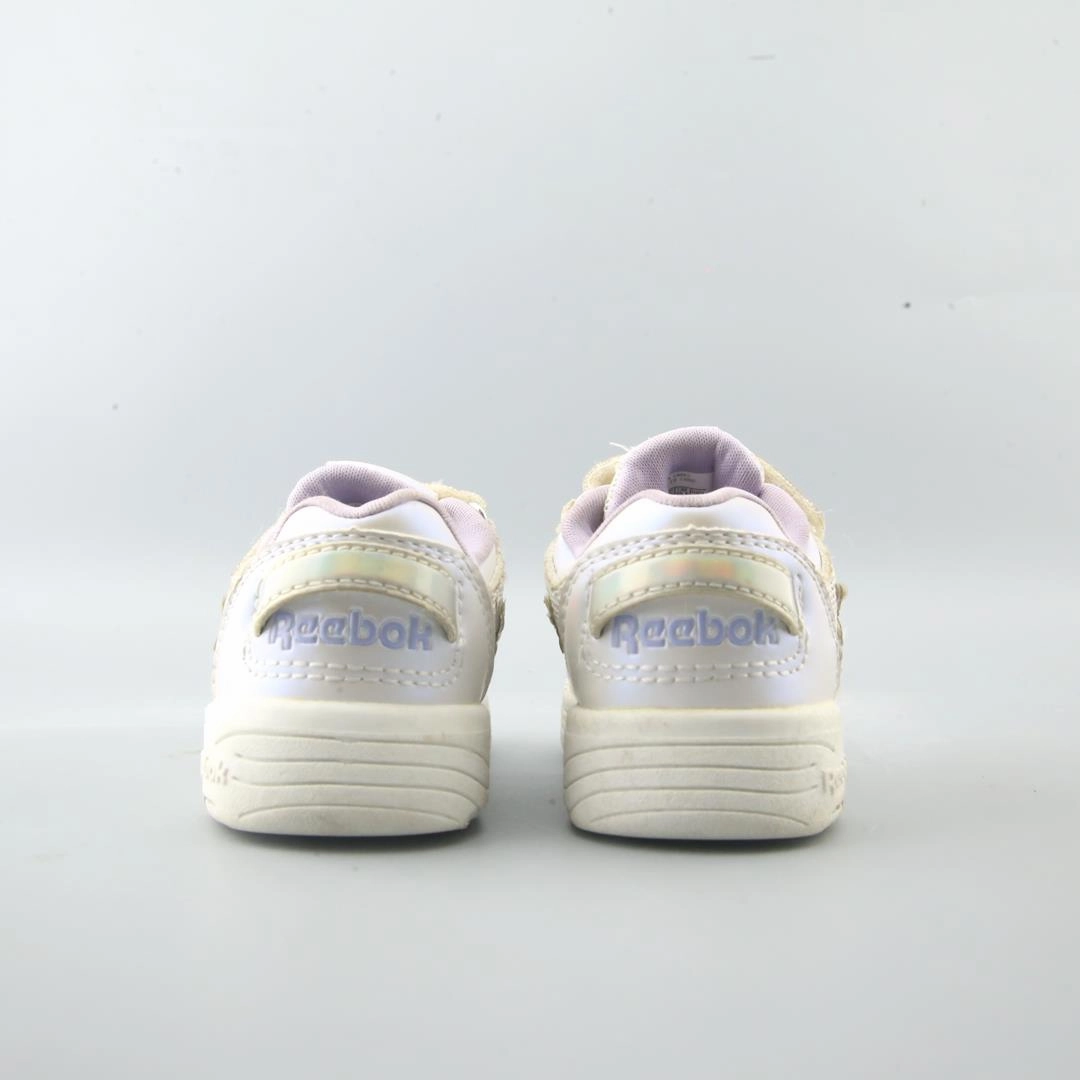 REEBOK CLASSIC Reebok classic shoe shots