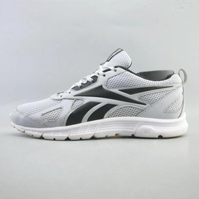REEBOK SUPREME RUN MT Reebok versatile sport footwear