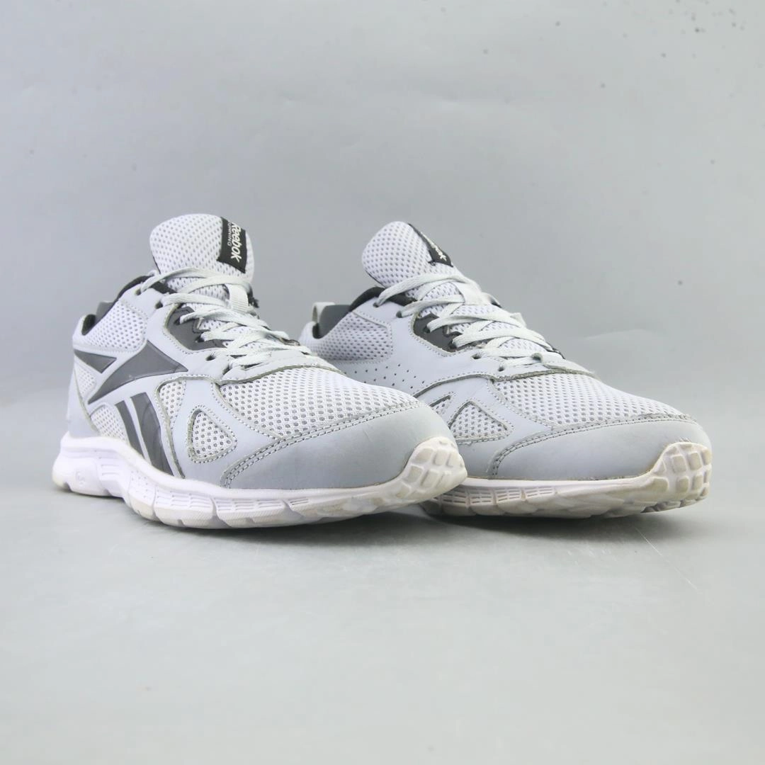 REEBOK SUPREME RUN MT Reebok athletic footwear visuals