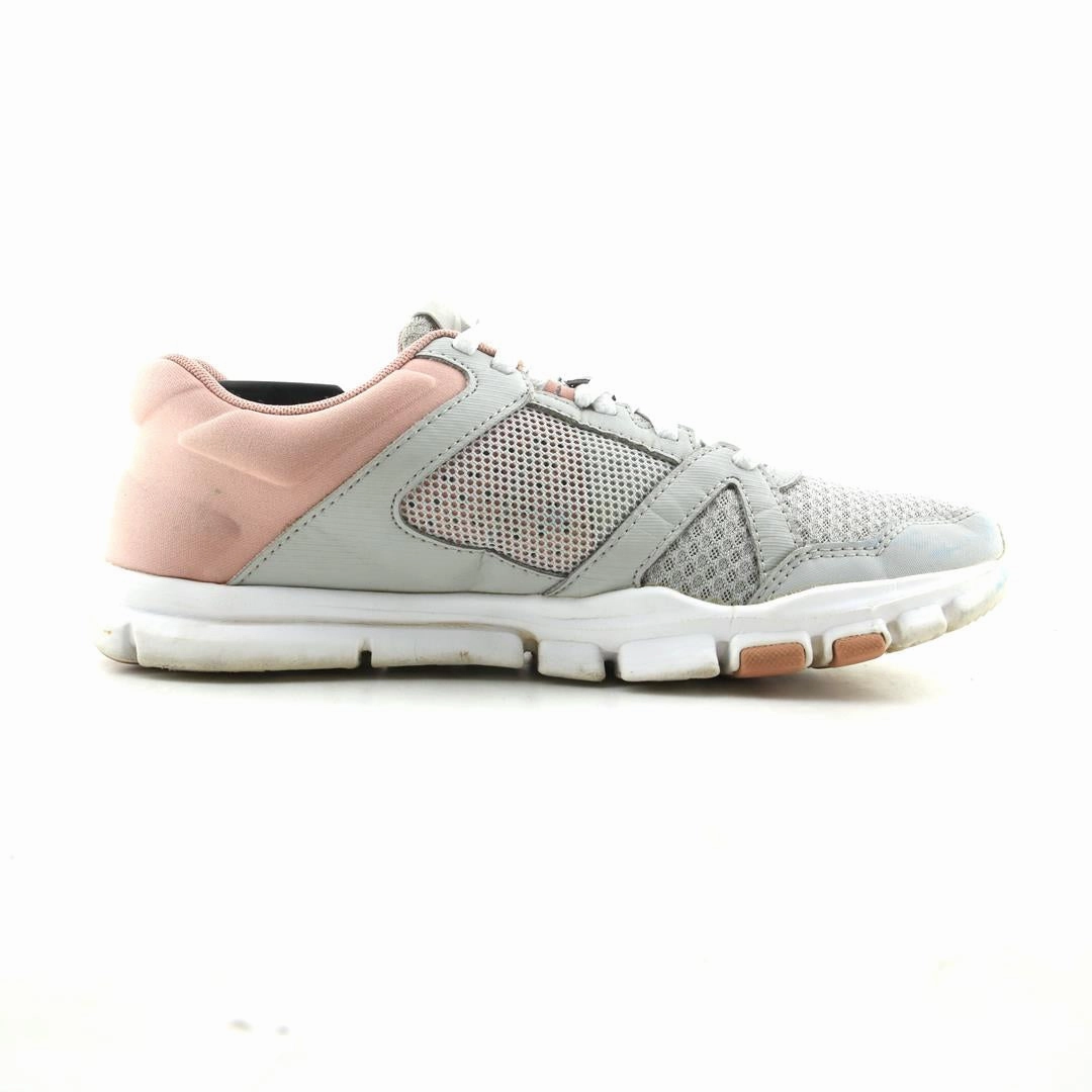 REEBOK YOURFLEX TRAINETTE Reebok athletic footwear visuals