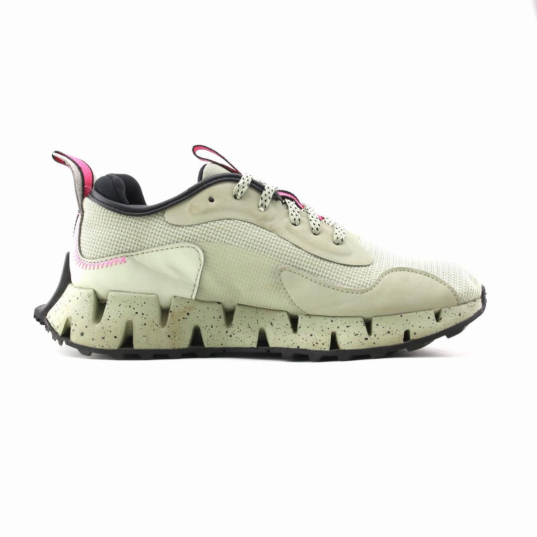 REEBOK ZIG DYNAMICA Reebok athletic footwear visuals