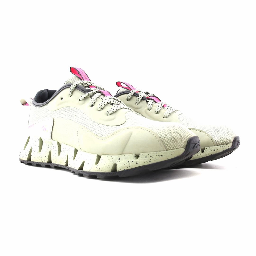 REEBOK ZIG DYNAMICA Reebok athletic footwear visuals
